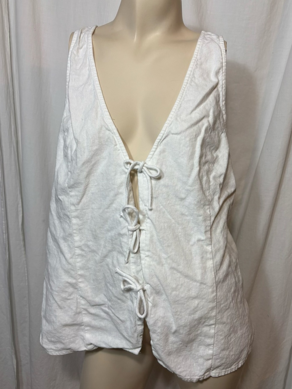 A New Day bow tie front sleeveless white linen mixed top extra large